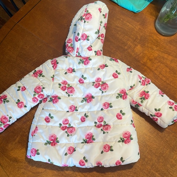 Toddlers winter jacket in excellent condition - Picture 4 of 4